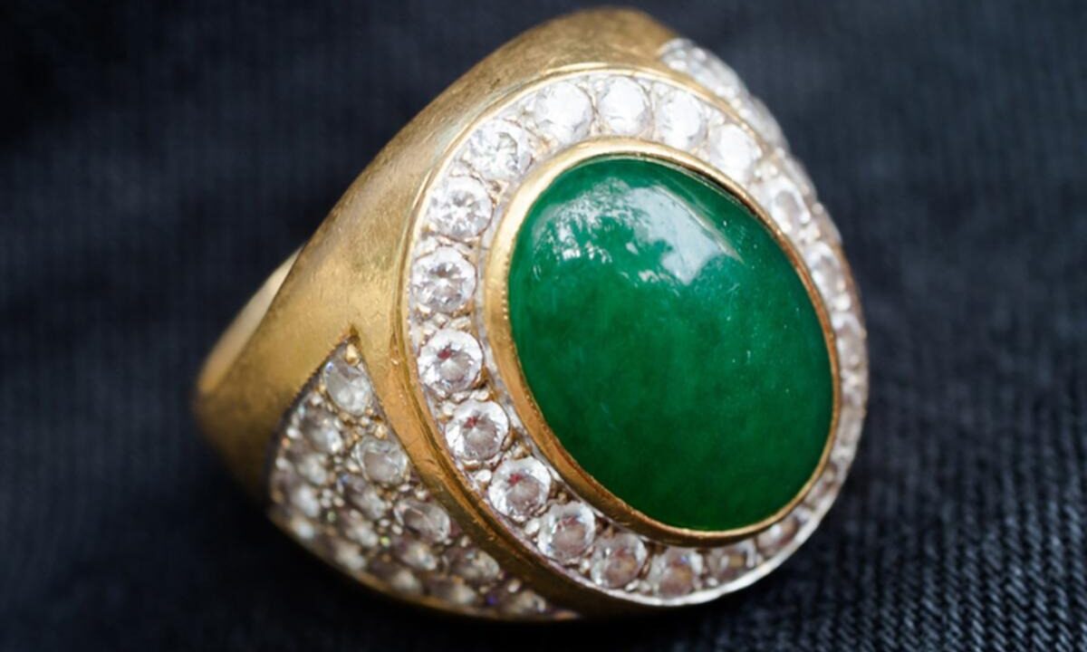 Why a Stereo Microscope Is a Jeweler’s Best Friend